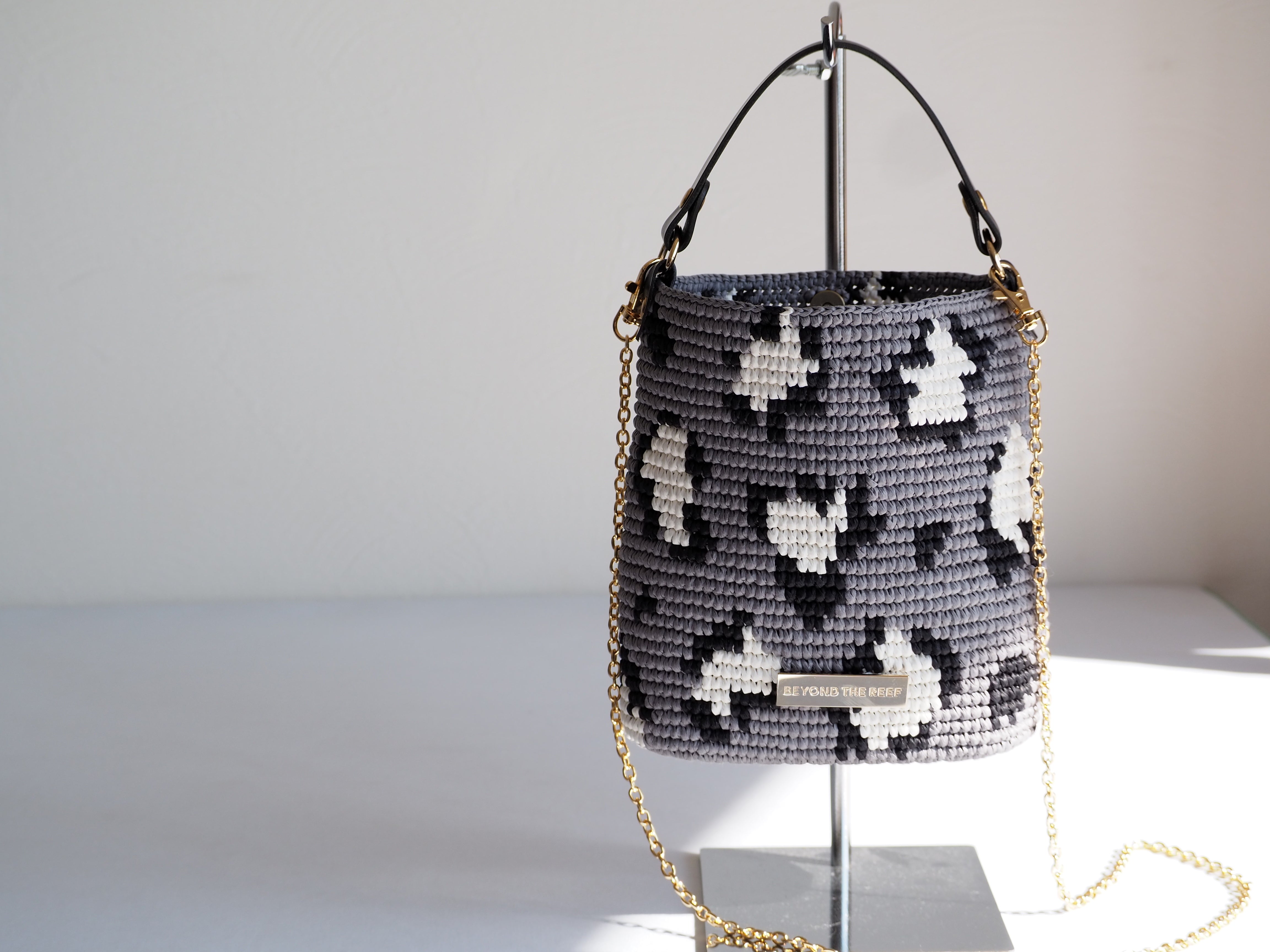 BEYOND THE REEF かごバッグ グレー籐籠 つた籠 ビヨンドザリーフ かご