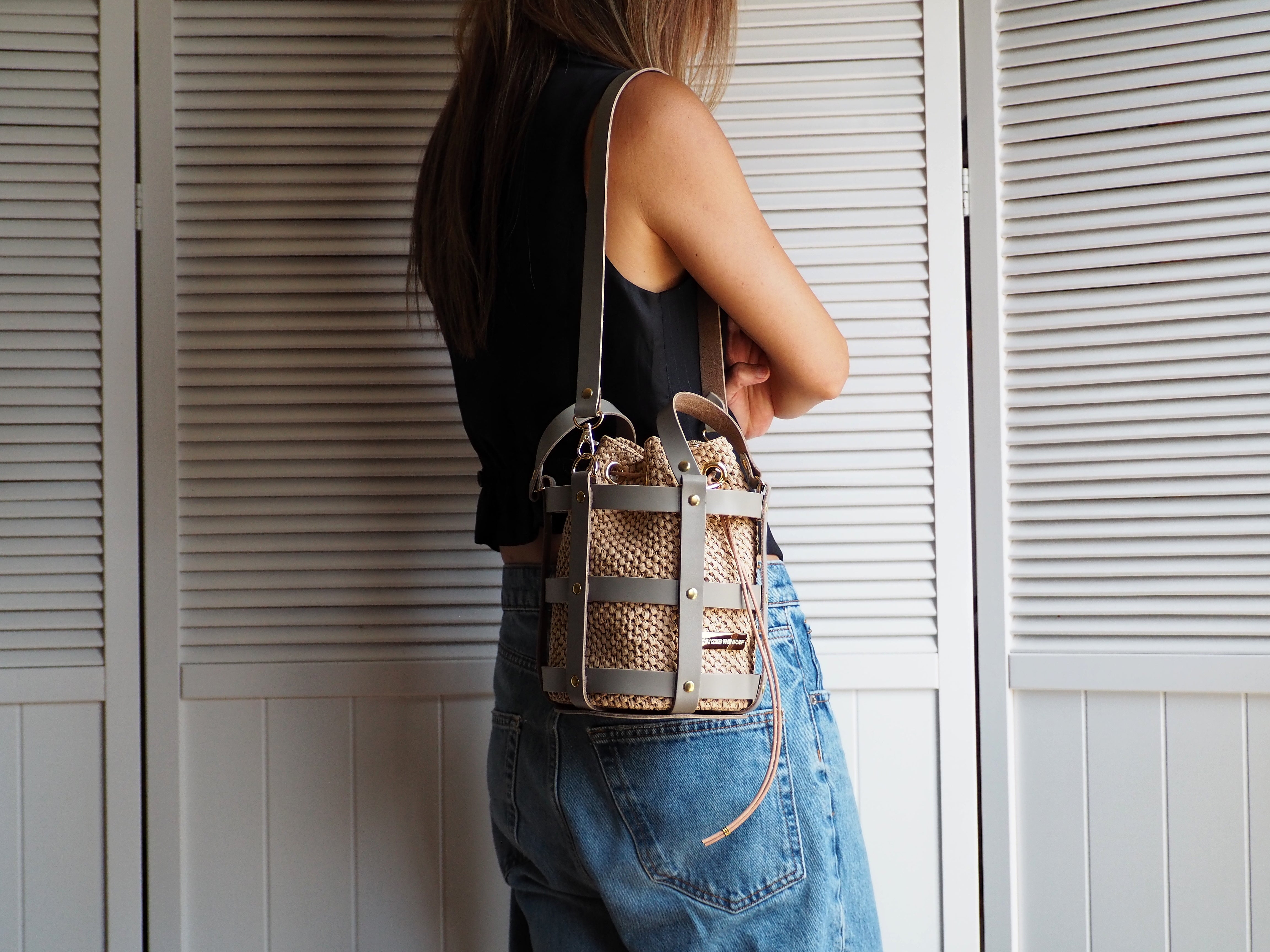 【かぎ針キット】 プチレザーバスケット 鹿の子編み巾着インナーセット