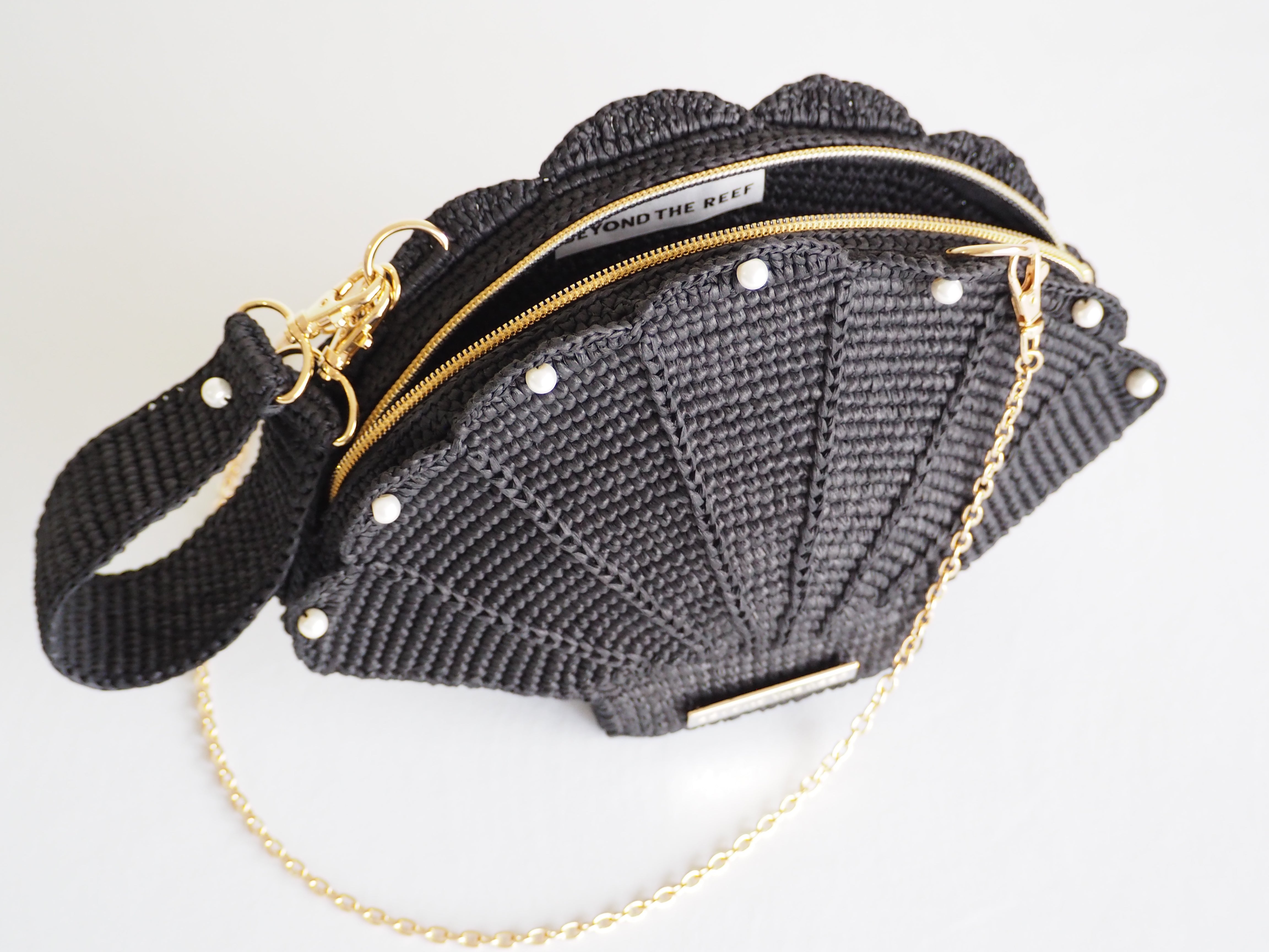 期間限定＞アトリエ7周年記念 Bigシェル ポーチ＆ポシェット – BEYOND