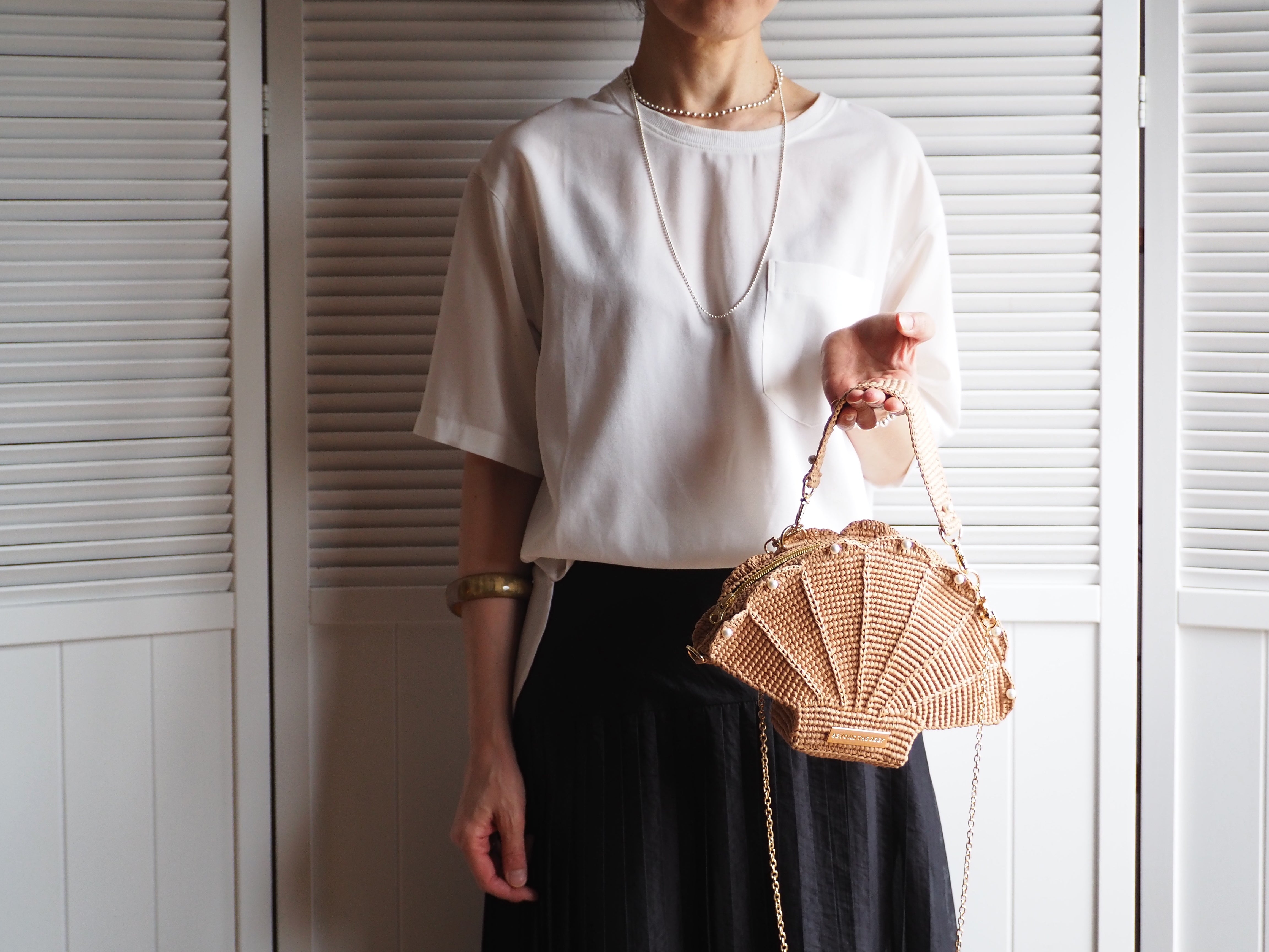 s*o様 ロエベ　シェル　ポーチ 楽天市場】【中古】美品 ロエベ シーシェルポーチミニ