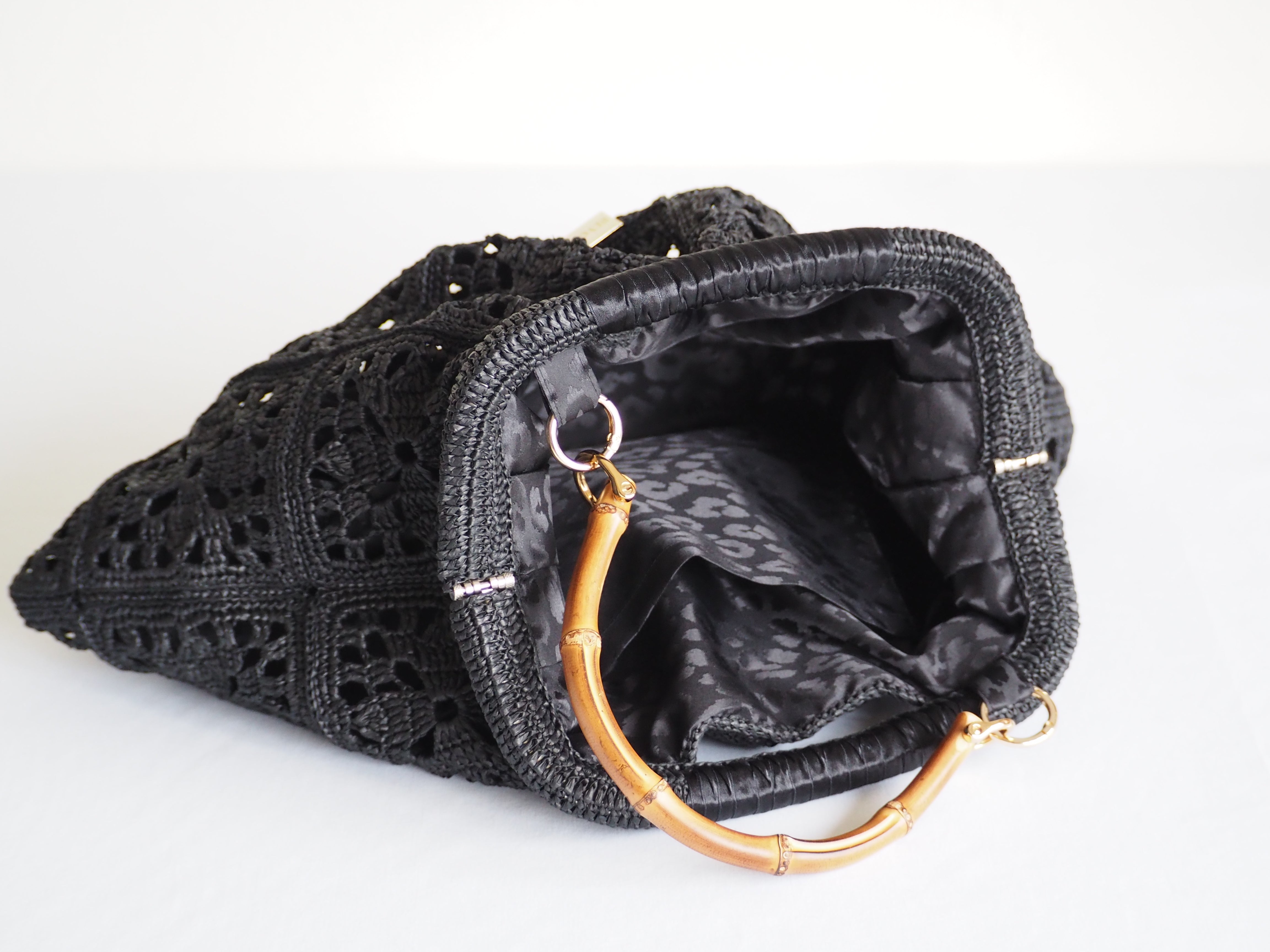 Bring Frame black / ブリングフレーム ブラック ※ファーポンポン