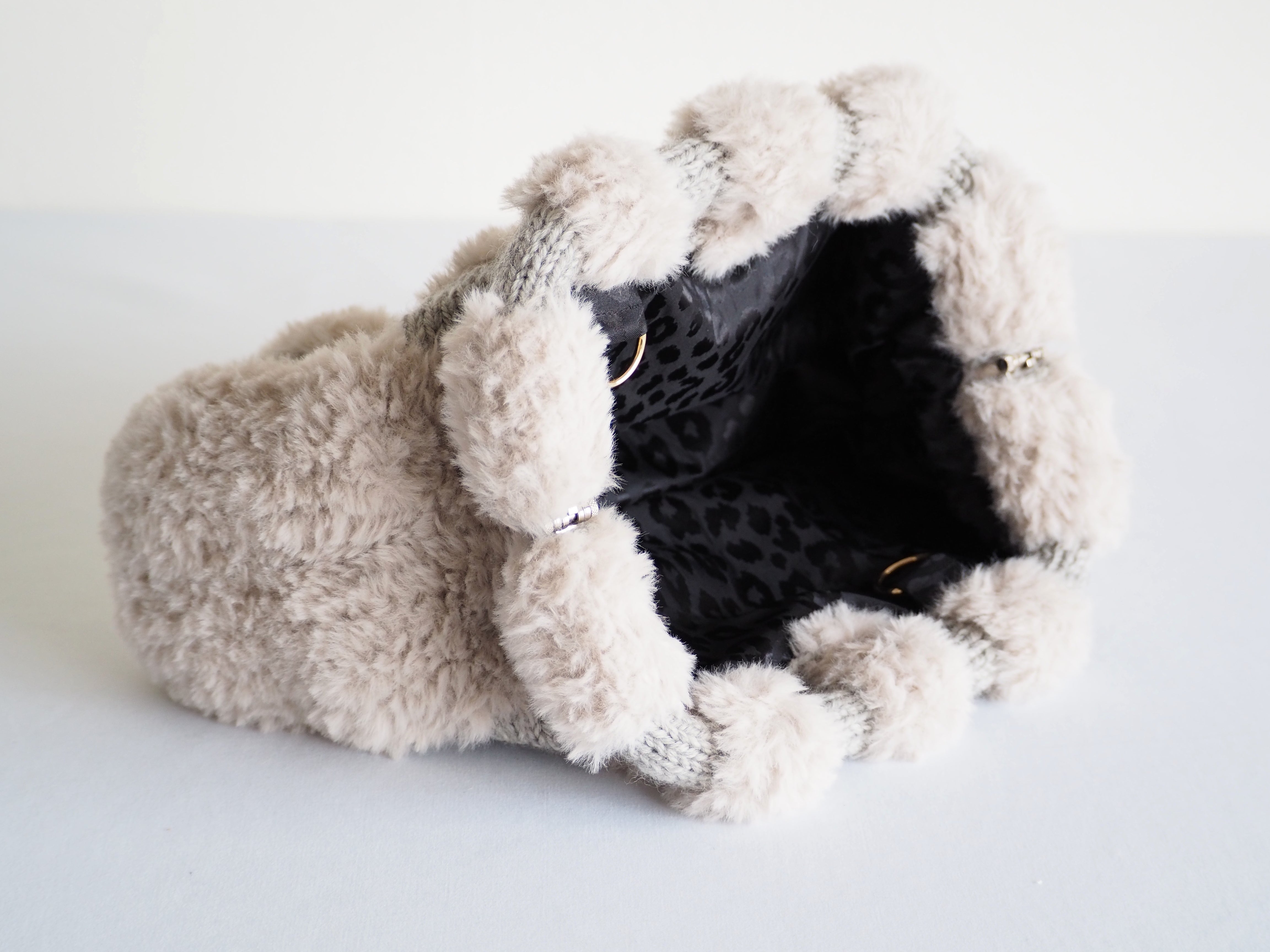 Moco / モコ グレージュ – BEYOND THE REEF