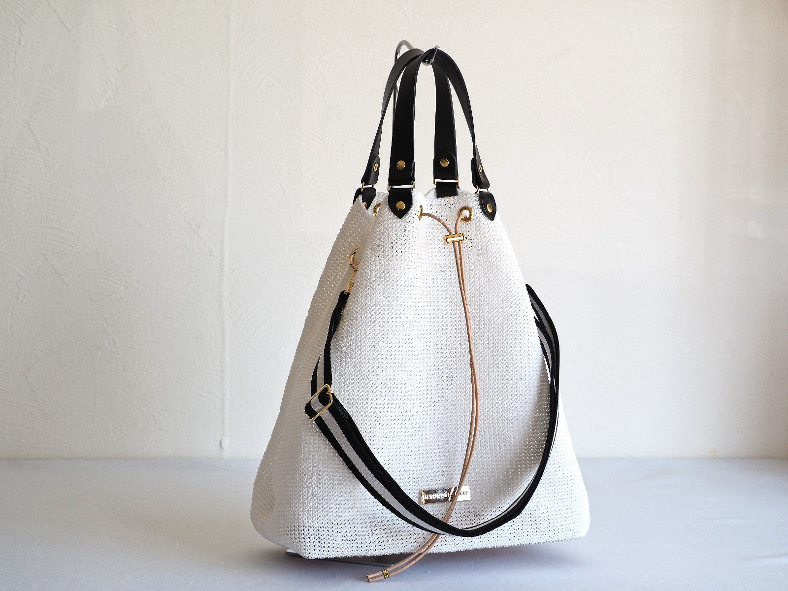 BEYOND THE REEF ハンドメイド 2WAYバッグ／ベージュ BEYOND THE REEF（ビヨンドザリーフ）／2WAYバッグ／ベージュ